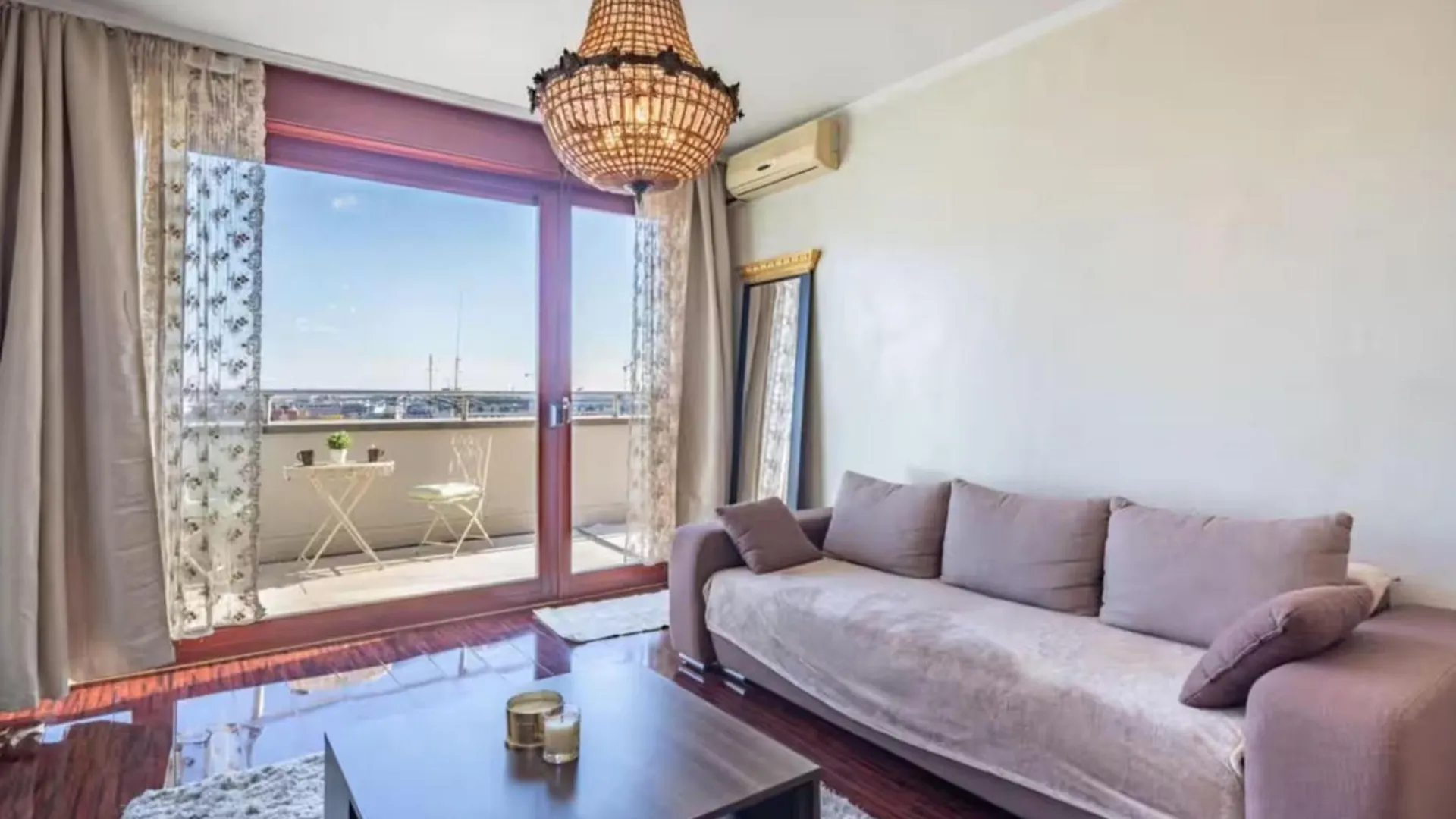 Skyvibe Penthouse Bpcentral Budapest 0*,  Ungern