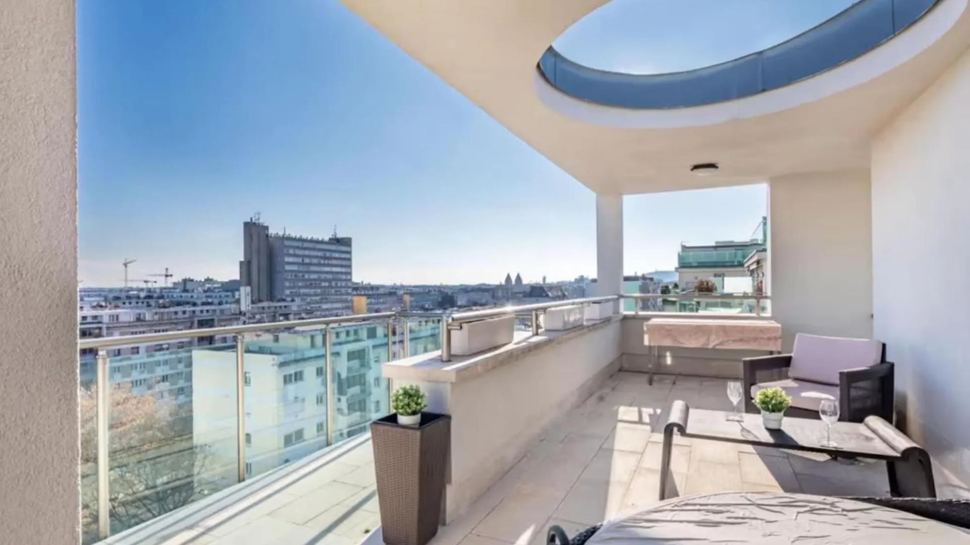 Lägenhet Skyvibe Penthouse Bpcentral Budapest